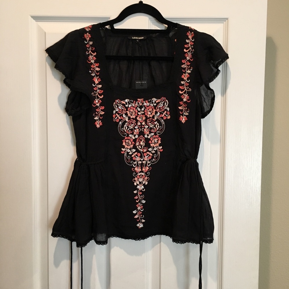 Love Sam ruffle sleeve top